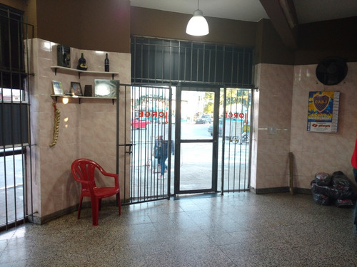 Imagen 7 de 14 de Venta - Excelente Local En Esquina Comercial