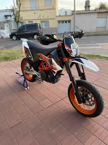 Imagen 3 de 8 de Ktm Smcr 690