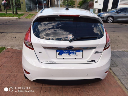 Ford Fiesta Kinetic Desingn Titanium