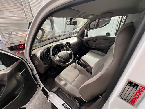 Hyundai HR 2.5 Hd Cab carroceria lata Tci 2p