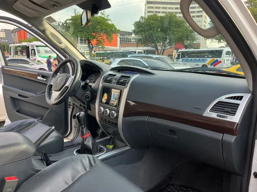 Foton Tunland 2.8 Bj2037y3mdv 4X4 MT DIÉSEL
