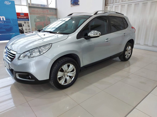 Peugeot 2008 1.6 Nafta Allure C/nav 2017 // 4632025