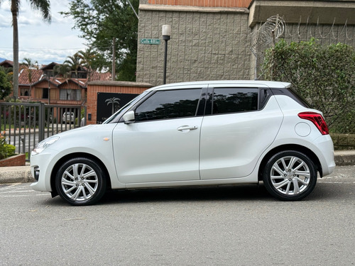 Suzuki Switf Híbrido