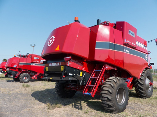 Imagen 6 de 14 de Cosechadora Vassalli V770 4wd