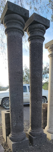 Columnas Tipo Muro Lloron De Cantera Negra Natural 2.67x30