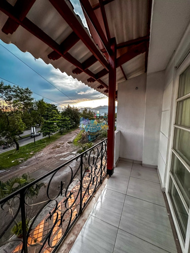 En Venta Casa En Conjunto Tulipanes (vía Catama) En Villavicencio