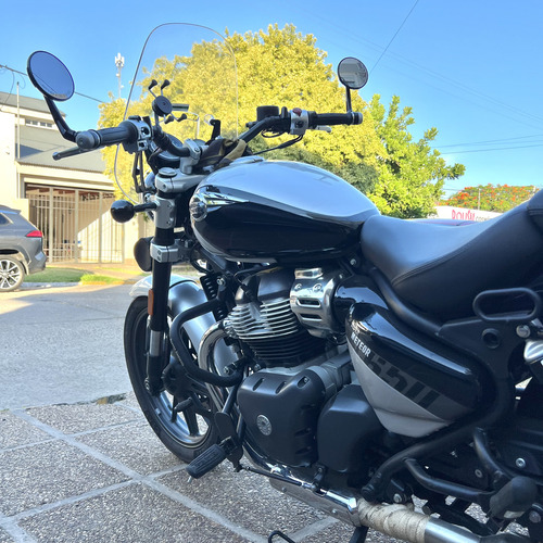 Royal Enfield 650 Super Meteor 2024