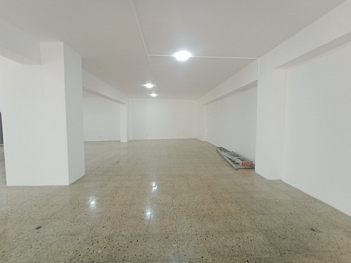 Imagen 9 de 17 de Local Comercial En Venta En Centro Puerto La Cruz