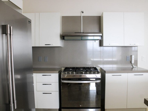 Venta De Apartamento En Ph Greenview, Santa María 21-3332gg