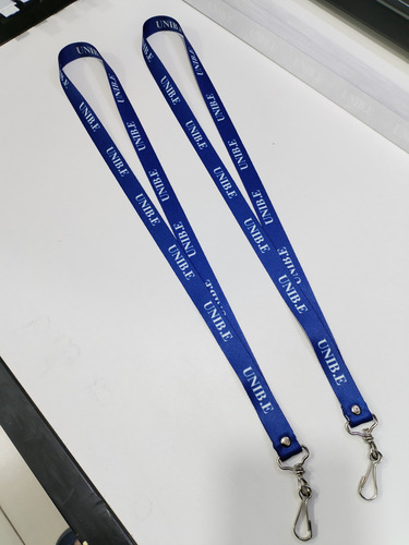 Lanyard Colgantes Para Credenciales De 1.5mn De 20mm2.5 Mm.