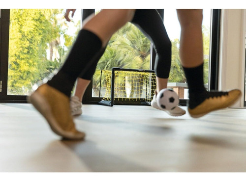 Sklz Pro Mini Goal, Incluye Bola Suave De 5 Pulgadas Negro