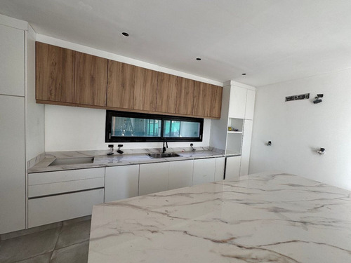 Casa A La Venta En Barrio Alma Gardenia- Lote A2