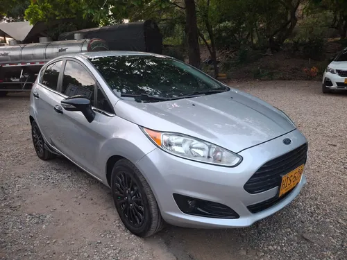 Ford Fiesta 1.6 Hatchback Titanium