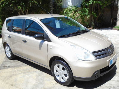 Nissan Livina S 1.8 16v Aut. Flex 4p