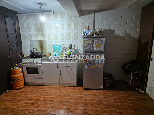 Departamento En Venta De 1 Dorm. En Talagante
