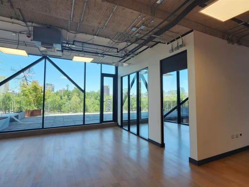 Amplia Y Moderna Of De 85 Mt2 En Arriendo En Providencia