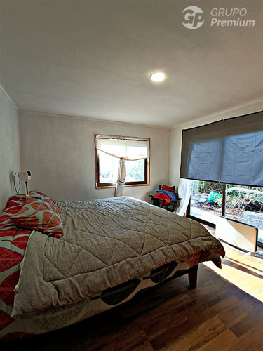 Casa En Venta De 4 Dorm. En Pucón
