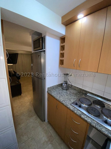 Apartamento En Alquiler Sabana Grande 23-30116 Fabricio Liaz