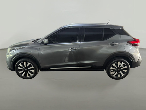 Nissan Kicks Advance MT F2