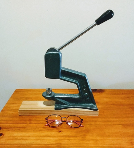 Remachadora Manual Para Cuero Y Textil