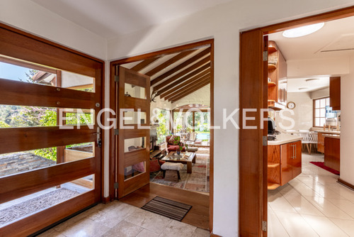 Condominio Con Vista Despejada En El Arrayán