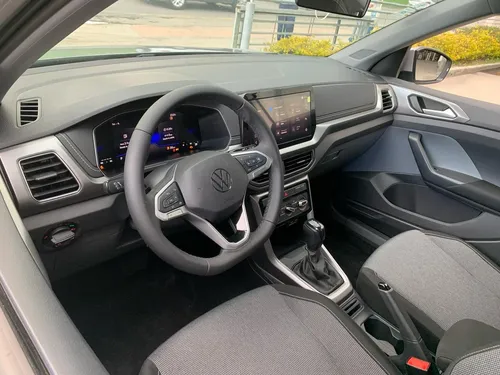 Volkswagen T-Cross TRENDLINE ST AUT