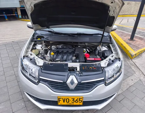 Renault Logan 1.6 Authentique / Life