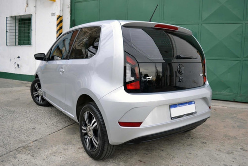 Volkswagen Up! 2018 1.0 Black Up! 75cv 3 P