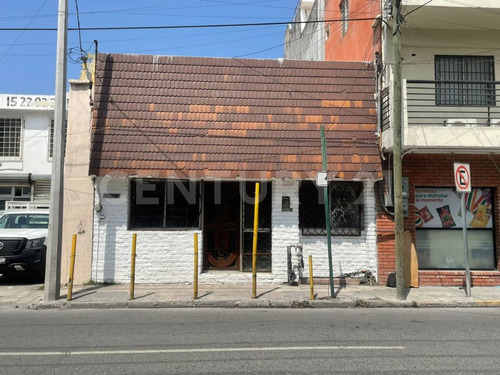 Propiedad Comercial En Renta, Centro De Mty