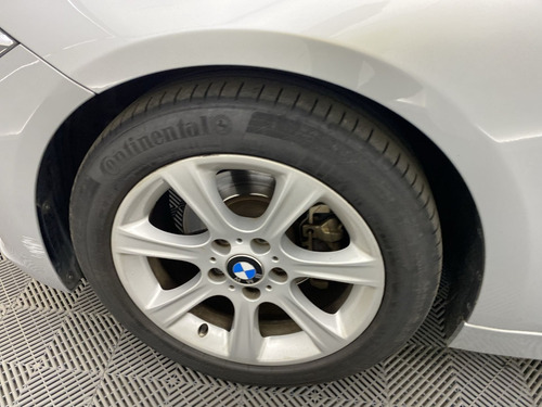 Imagen 24 de 25 de Bmw 320i 2.0
