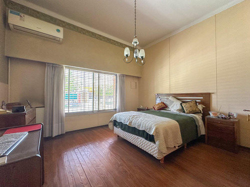 Casa En Venta En Lanús Este
