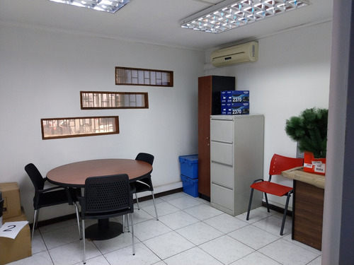 Oficinas Y Bodegas Gran Ubicación Cercano Barrio San Diego