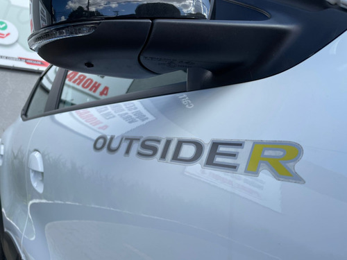 Renault Kwid 1.0 12V SCE FLEX OUTSIDER MANUAL