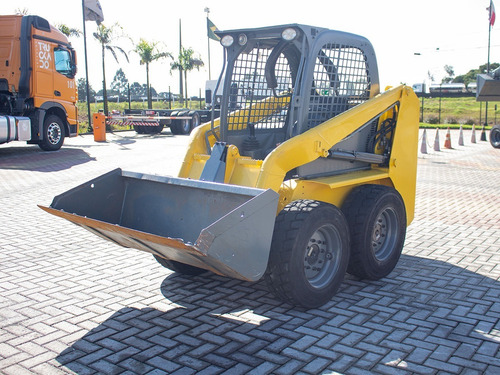 Imagem 4 de 13 de Mini Carregadeira Wacker Neuson 701s Bobcat = Hsl 850, Mc60b