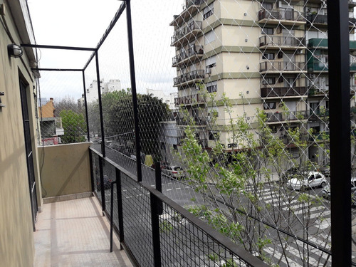 Redes De Protección, Balcones, Ventanas Y Escaleras