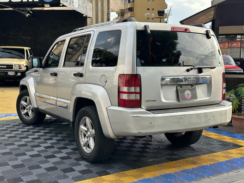 Jeep Cherokee Kk Limited 2010