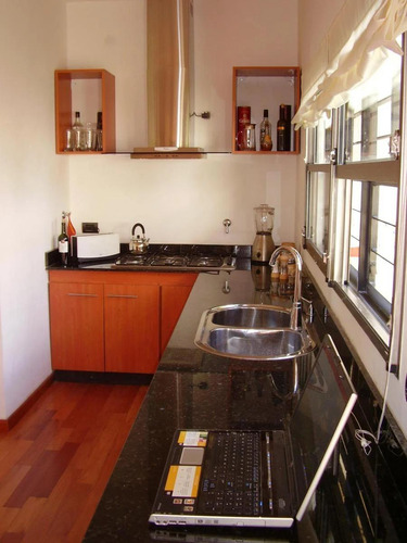 Casa En Venta - 3 Dormitorios 2 Baños - 211mts2 - San Pedro