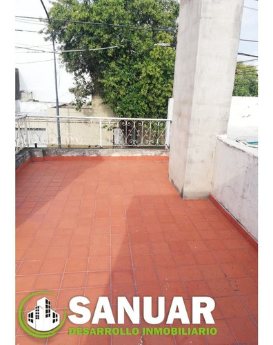 Imagen 3 de 8 de Vendo Casa 3 Dormitorios Con Local Apta Credito