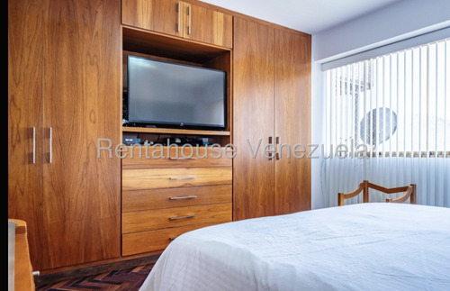 Mls #23-2690comodo Apartamento Ubicado En Zona Privilegiada