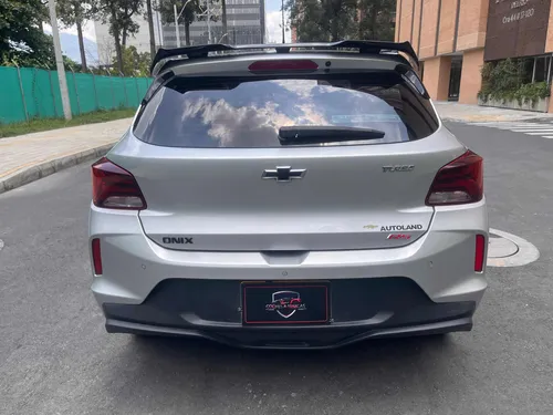 Chevrolet Onix 1.0T Rs Mt