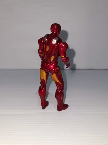 Hasbro Shatterblast Iron Man Mark 7 Movie Series 3.75 (Usado)