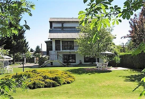 Imagen 1 de 12 de Turístico En Venta Ubicado En Playa Bonita, Bariloche