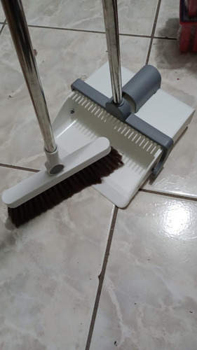Escoba y Recogedor con Mango para Limpieza Doméstica Kit de Limpieza