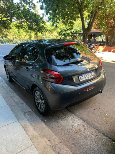 Peugeot 208 1.6 Feline Tiptronic 2018