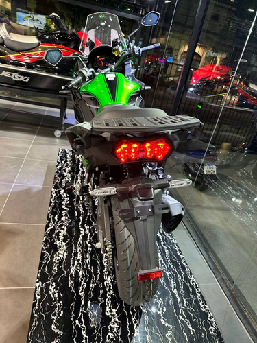 Imagen 6 de 15 de Kawasaki Versys 1000 Abs 2023 0km No Bmw Gs 1200 Multistrada