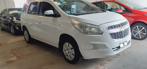 Imagen 3 de 13 de Chevrolet Spin Lt 2013 169000km Reales Permuto Tamola