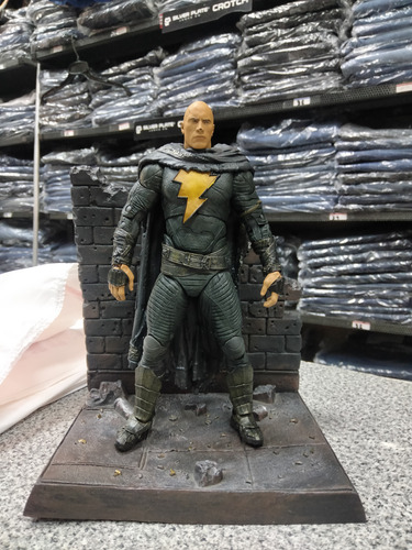 Dc Multiverse, Black Adam, La Roca, Mcfarlane, Dañado!! (Usado)