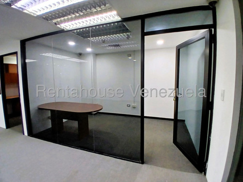 Oficina En Alquiler Los Cortijos De Lourdes Mls 25-15550 Yf