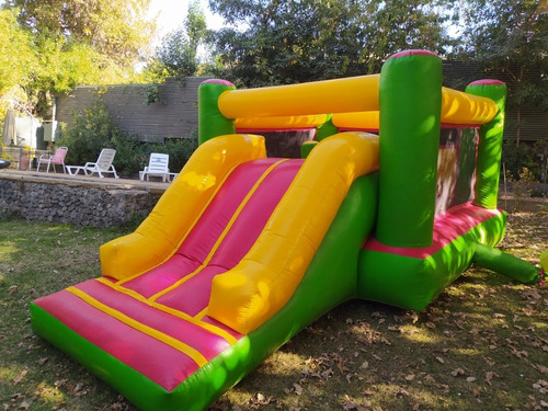 Imagen 2 de 5 de Arriendo Juegos Inflables Ñuñoa