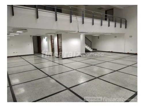 Venta De Local De 249mts2 En Granada, Norte De Cali, 8502.